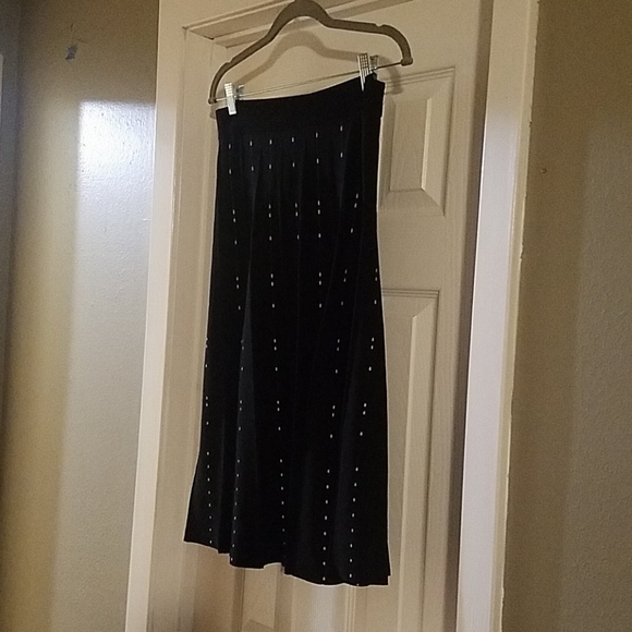 Knee length skirt - Picture 2 of 3